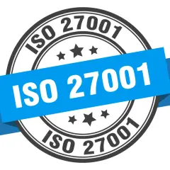 Certyfikat ISO 27001, symbol bezpieczeństwa informacji.