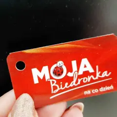 Karta Moja Biedronka. Zobacz, jak łatwo przejść moja biedronka rejestracja karty krok po kroku.
