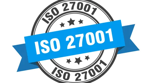 Certyfikat ISO 27001, symbol bezpieczeństwa informacji.